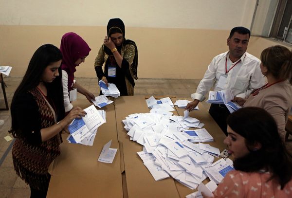 La cara femenina del referéndum independentista kurdo La cara femenina del referéndum independentista kurdo - Sputnik Mundo