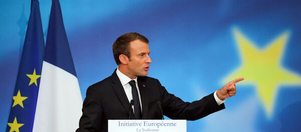 Emmanuel Macron, presidente de Francia - Sputnik Mundo