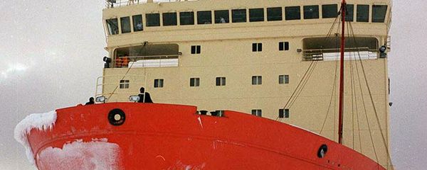 El rompehielos Almirante Irízar - Sputnik Mundo