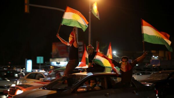 Partidarios del referéndum en el Kurdistán iraquí - Sputnik Mundo