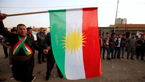 La bandera de Kurdistán iraquí - Sputnik Mundo