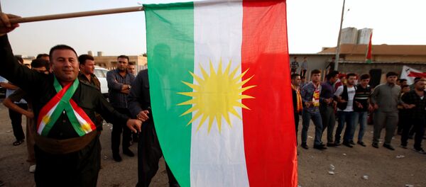 La bandera de Kurdistán iraquí - Sputnik Mundo