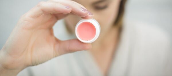 Protector labial - Sputnik Mundo