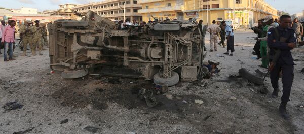 Lugar del atentado en Somalia - Sputnik Mundo