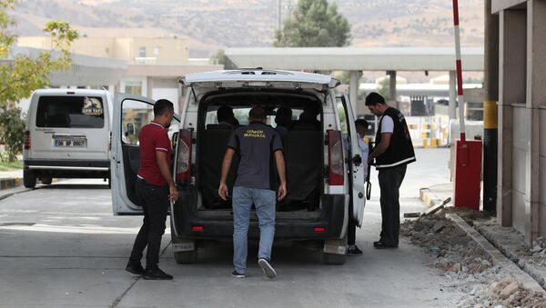Puesto de control en la frontera entre Turquía y Irak - Sputnik Mundo
