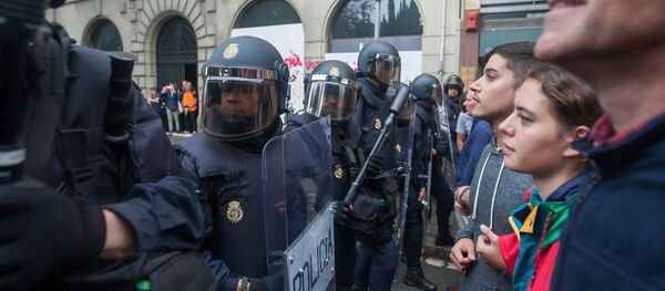 Policía Nacional española en Cataluña Policía Nacional española en Cataluña - Sputnik Mundo
