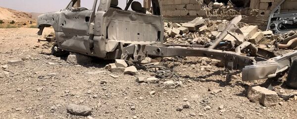 Una base destruida de los terroristas de Frente Al Nusra (archivo) - Sputnik Mundo