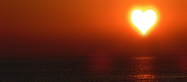 El Sol en forma de corazón - Sputnik Mundo