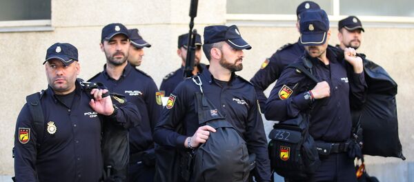 Policía Nacional de España en Cataluña - Sputnik Mundo