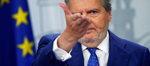 Madrid ofrece una rueda de prensa sobre el traslado de empresas fuera de Cataluña - Sputnik Mundo