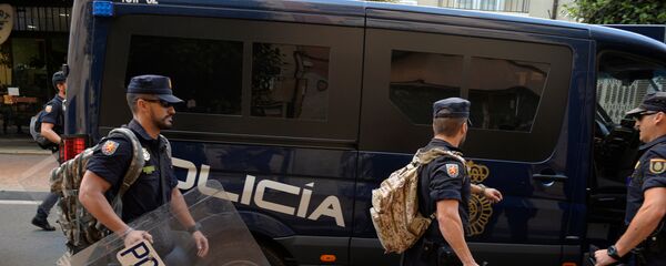 Policía Nacional de España en Cataluña - Sputnik Mundo