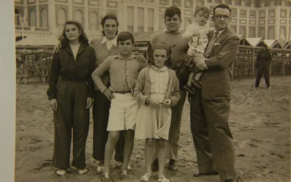 La familia Guevara en Mar del Plata La familia Guevara en Mar del Plata - Sputnik Mundo