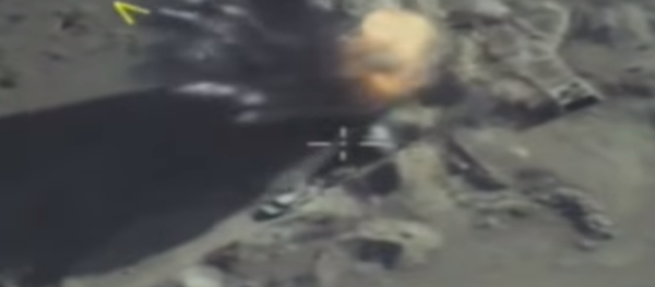 Fuerza Aérea rusa pulveriza a comandantes de Daesh en Siria - Sputnik Mundo