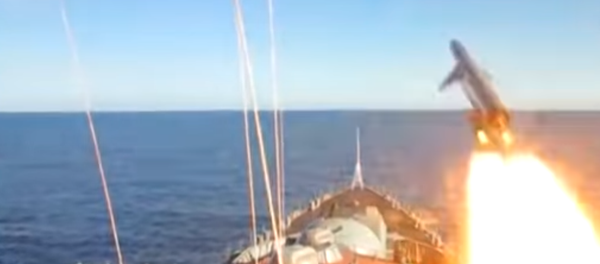 Lanzamiento de un misil - Sputnik Mundo