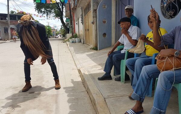 Durante los bailes tradicionales de los municipios afromexicanos - Sputnik Mundo