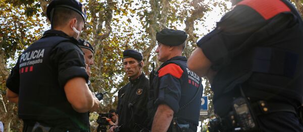 Los Mossos d'Esquadra, la policía autonómica catalana - Sputnik Mundo