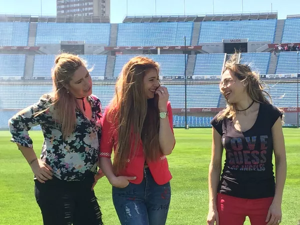 Las periodistas deportivas Daiana Abracinskas, Antonela Lima y Karen Todoroff Las periodistas deportivas Daiana Abracinskas, Antonela Lima y Karen Todoroff - Sputnik Mundo