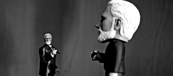 Estatuillas de Sigmund Freud, el padre del psicoanálisis - Sputnik Mundo