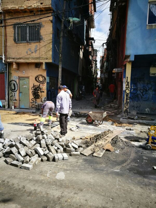 Obras de infraestructura en el proceso de integración urbana de la Villa 31 de Buenos Aires Obras de infraestructura en el proceso de integración urbana de la Villa 31 de Buenos Aires - Sputnik Mundo