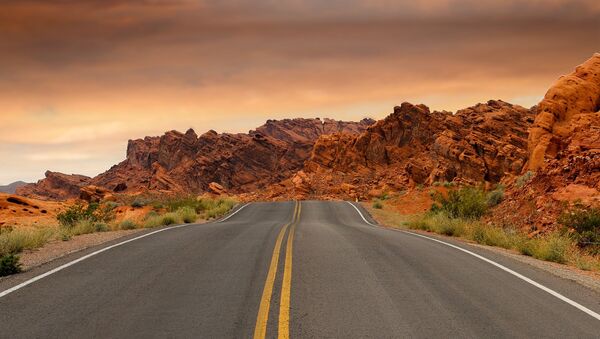 Una carretera - Sputnik Mundo