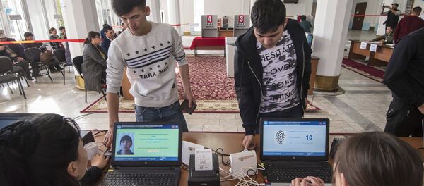 Elecciones presidenciales en Kirguistán - Sputnik Mundo