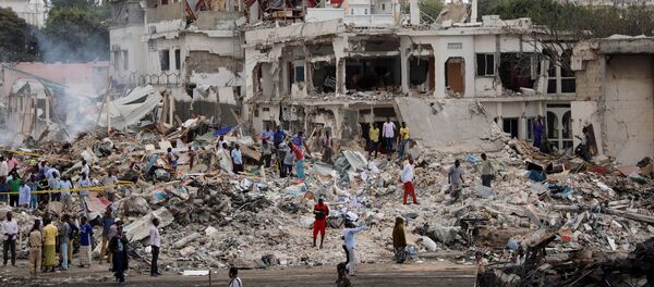 Lugar del atentado en Mogadiscio, Somalia - Sputnik Mundo