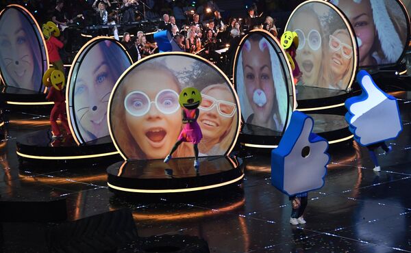 Participantes del XIX Festival Mundial de la Juventud y los Estudiantes - Sputnik Mundo