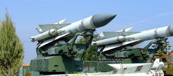 Los misiles del sistema soviético S-200, o SA-5 Gammon, en un museo (imagen referencial) Los misiles del sistema soviético S-200, o SA-5 Gammon, en un museo (imagen referencial) - Sputnik Mundo