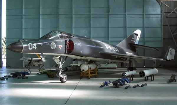 Un Super Étendard argentino igual que el que lanzó el misil Exocet contra el HMS Sheffield en 1982 Un Super Étendard argentino igual que el que lanzó el misil Exocet contra el HMS Sheffield en 1982 - Sputnik Mundo