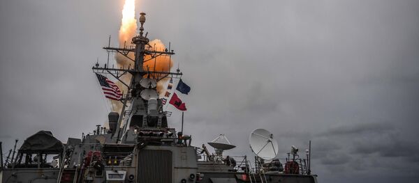 Lanzamiento de un misil SM - Sputnik Mundo