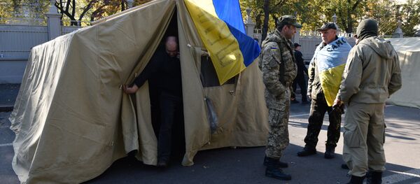 Las acampadas en el centro de Kiev - Sputnik Mundo