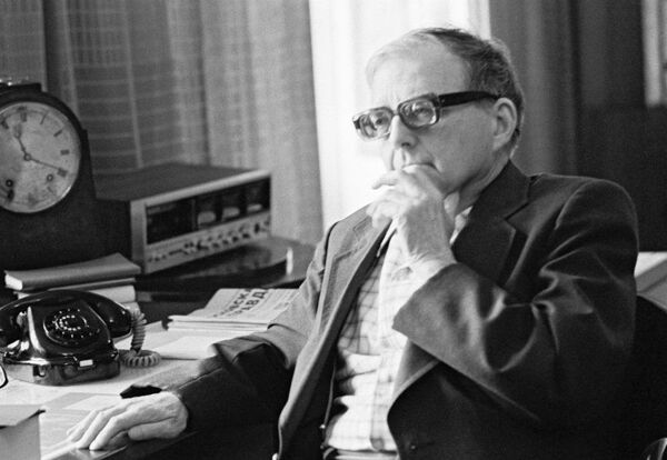 El compositor ruso Dmitry Shostakovich (1906-1975). - Sputnik Mundo