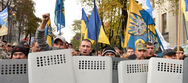 Manifestación en el centro de Kiev, Ucrania Manifestación en el centro de Kiev, Ucrania - Sputnik Mundo