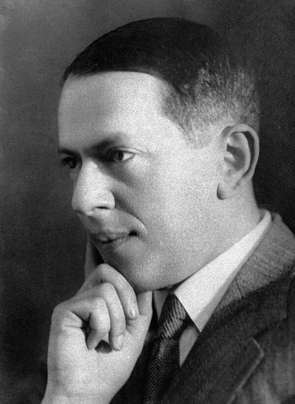 El compositor de La Fundición de Acero, Aleksandr Mosolov, en 1936 - Sputnik Mundo