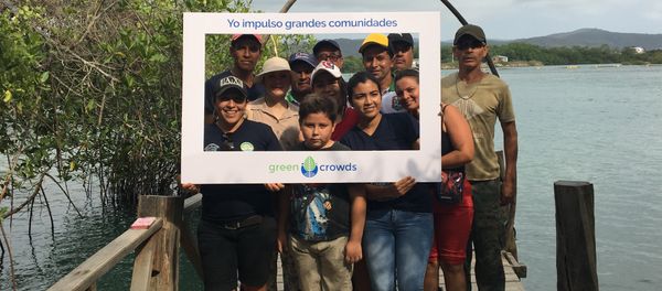 Foto de los beneficiarios del proyecto del PNUD de la comunidad San Jacinto, en Manabí Foto de los beneficiarios del proyecto del PNUD de la comunidad San Jacinto, en Manabí - Sputnik Mundo