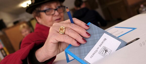 La votación en el referéndum de autonomía de Véneto - Sputnik Mundo