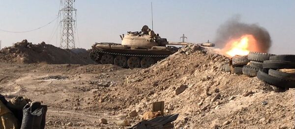 La ofensiva del Ejército sirio en Deir Ezzor (Siria) - Sputnik Mundo