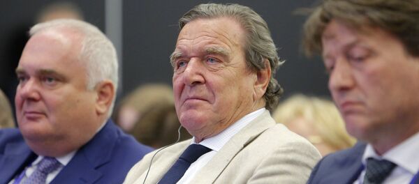 Gerhard Schröder, ex canciller alemán y presidente de la junta directiva de la petrolera estatal rusa Rosneft - Sputnik Mundo