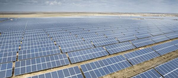 Paneles solares (imagen referencial) - Sputnik Mundo