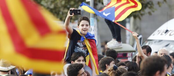 Protestas de los partidarios de la independencia de Cataluña en Barcelona - Sputnik Mundo