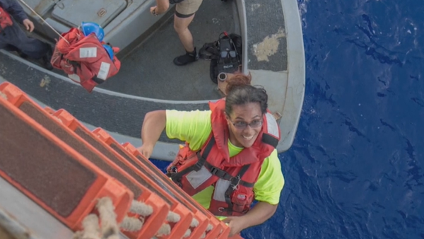 Jennifer Appel y Tasha Fuiaba, rescatada después de cinco meses a la deriva (archivo) - Sputnik Mundo