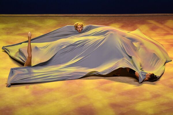 Fuerza, gracia y elasticidad: Rusia celebra el Día de la Gimnasia Fuerza, gracia y elasticidad: Rusia celebra el Día de la Gimnasia - Sputnik Mundo