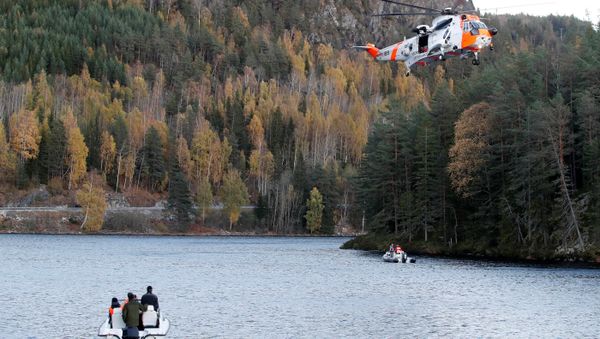 La operación de la búsqueda del helicóptero ruso La operación de la búsqueda del helicóptero ruso - Sputnik Mundo