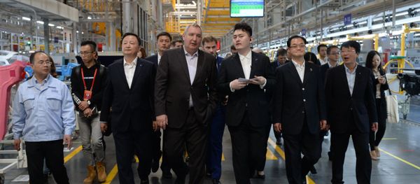 Visita oficial de vice primer ministro ruso, Dmitri Rogozin, a China Visita oficial de vice primer ministro ruso, Dmitri Rogozin, a China - Sputnik Mundo