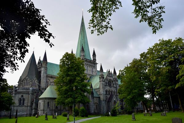 Un cuento de hadas: descubre los castillos reales inspirados en tus dibujos animados favoritos - Sputnik Mundo