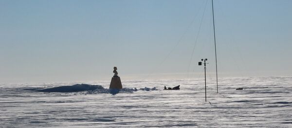 El busto de Vladímir Lenin en el Polo Sur de Inaccesibilidad - Sputnik Mundo