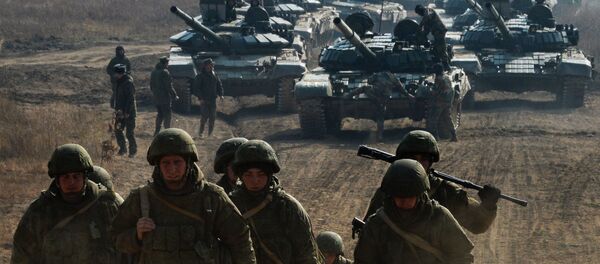 Los militares rusos e indios (archivo) - Sputnik Mundo