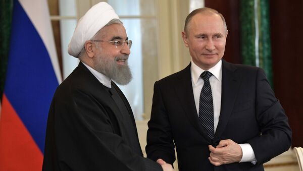 Vladímir Putin y Hasán Rohani, imagen referencial - Sputnik Mundo