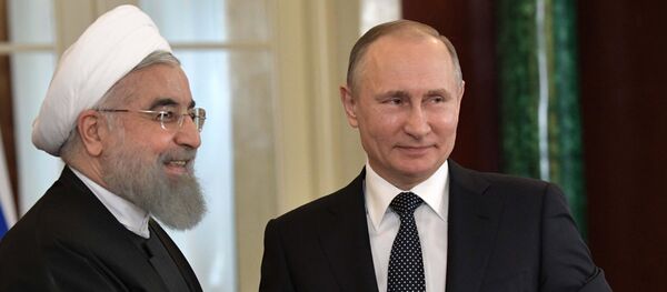 Vladímir Putin y Hasán Rohani, imagen referencial - Sputnik Mundo