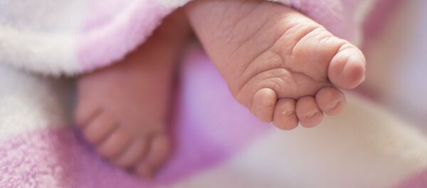 Un bebé - Sputnik Mundo